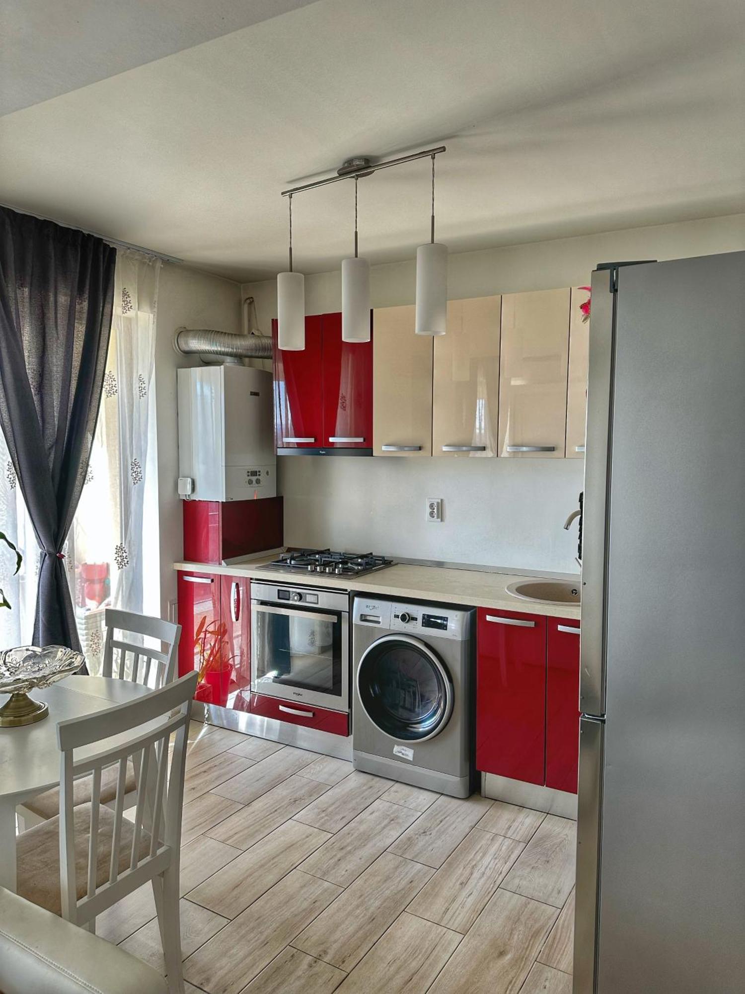 Fancy Apartament Promenada Balcon Panoramic, Parcare, Incalzire Pardoseala, Self Check In Craiova Exterior photo