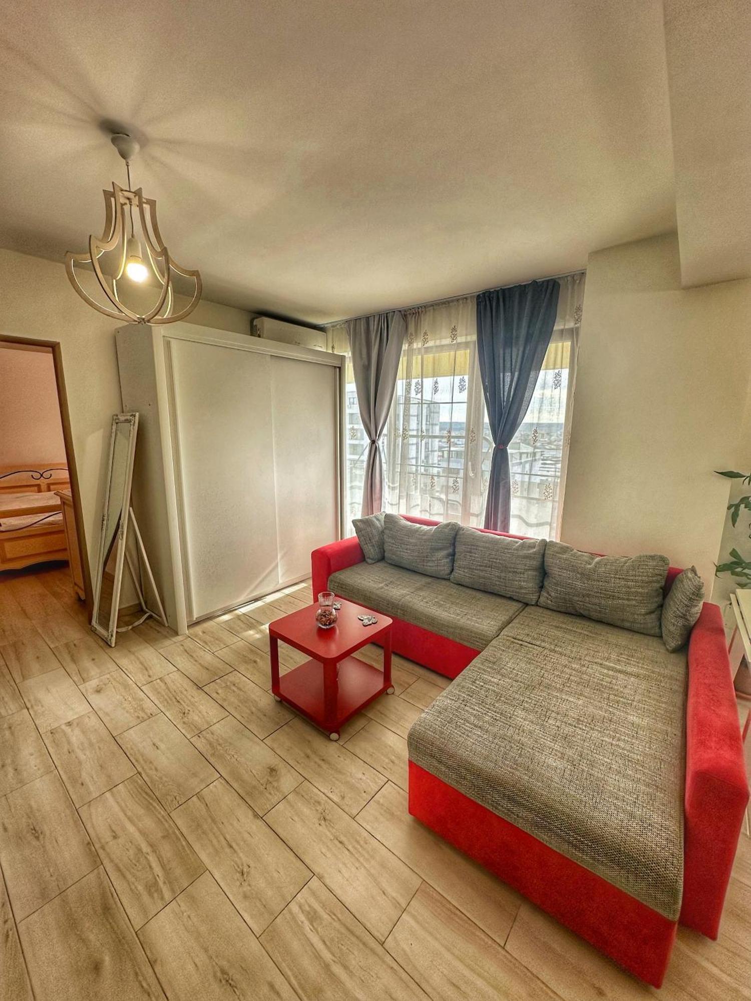 Fancy Apartament Promenada Balcon Panoramic, Parcare, Incalzire Pardoseala, Self Check In Craiova Exterior photo